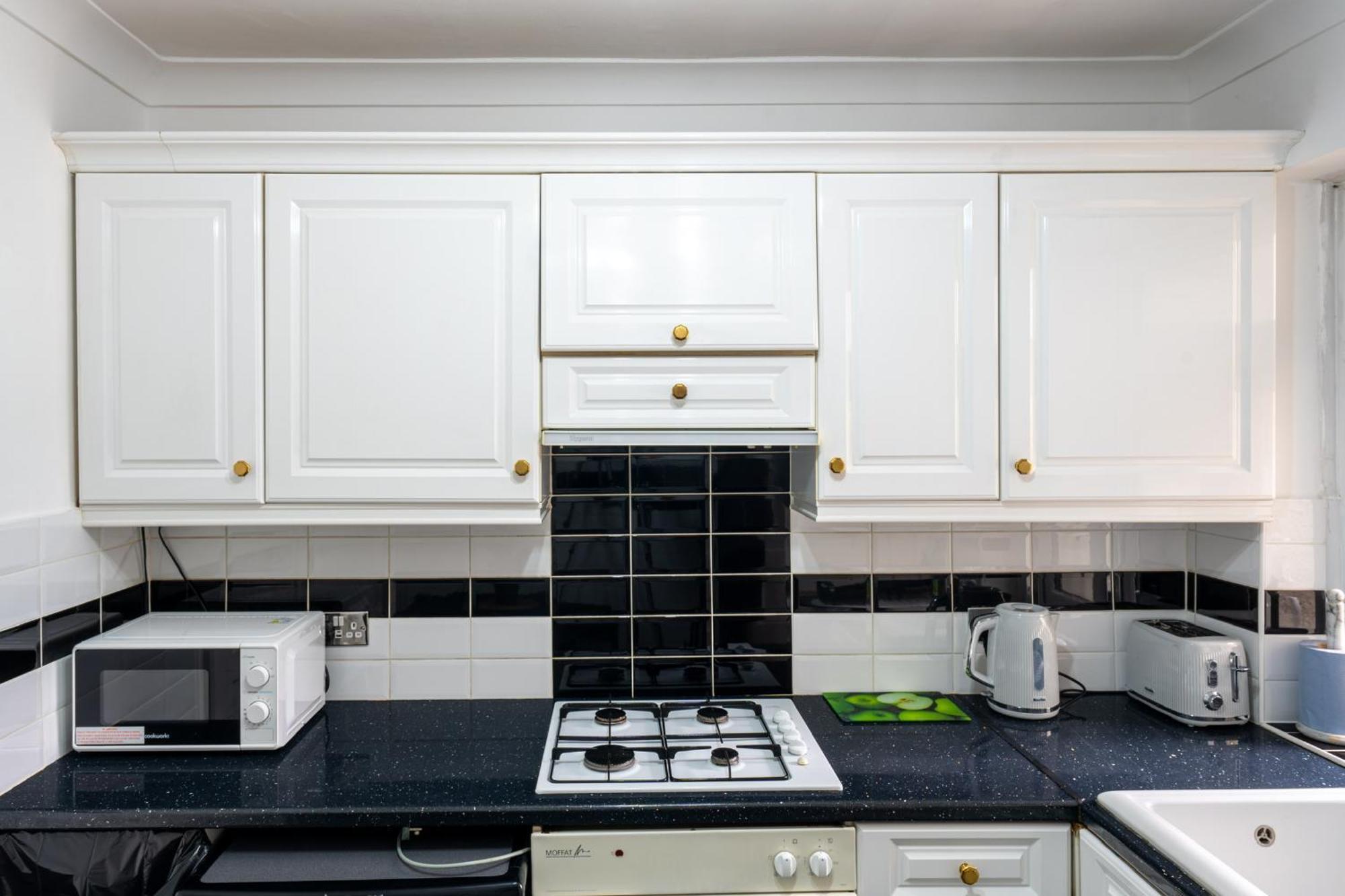 2 Bed, Wembley, Ealing, * Londra